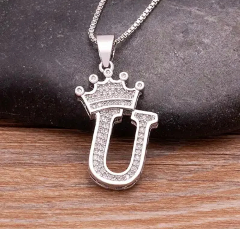 Custom Halskette Silber mit Buchstaben Krone (mit deinem Wunschnamen, exklusive für dich angefertigt)