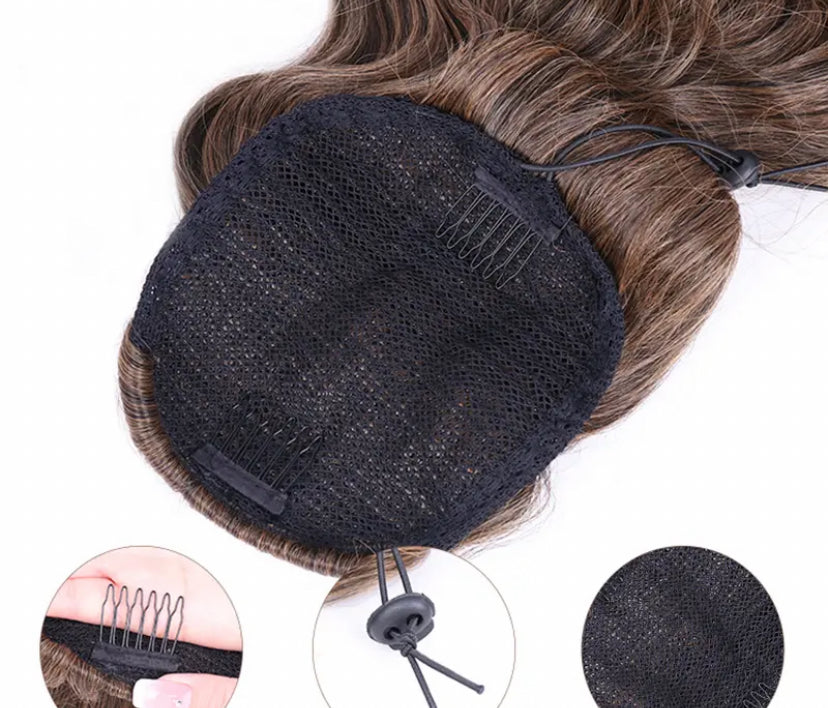 Ponytail Curls 65cm Kunsthaar Blond mit Strähnen